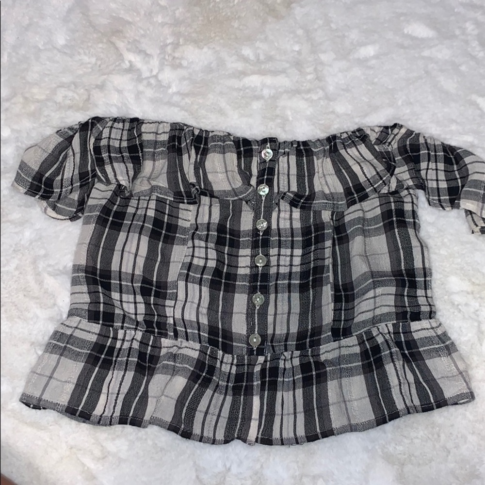 american eagle off the shoulder top